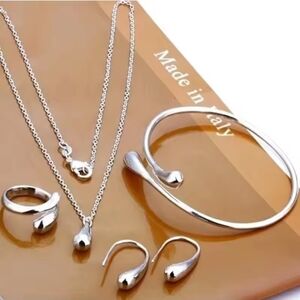 925 Sterling Silver Drop Woman Necklace Set